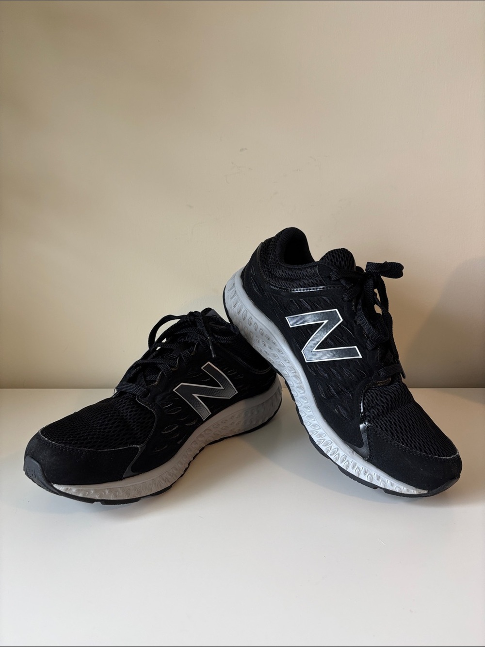 New Balance Men's Black M420LB3 ComfortRide 420u3 9.5 4E EUC